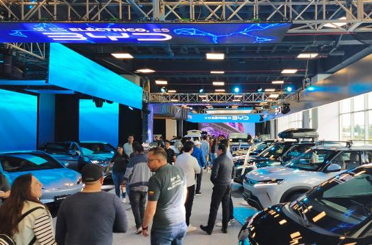 Official Launch of the All-Electric SUV BYD Haishi 07EV at the Ecuador International Auto Show