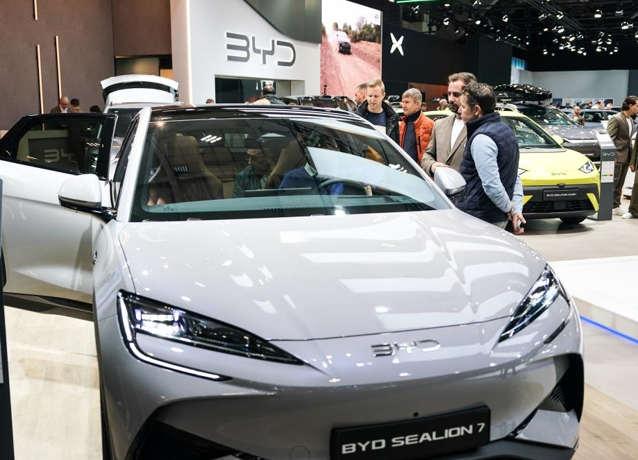 BYD Showcases Full-Electric Future and Local Commitment with Landmark Presence at 2026 Brussels Auto Show