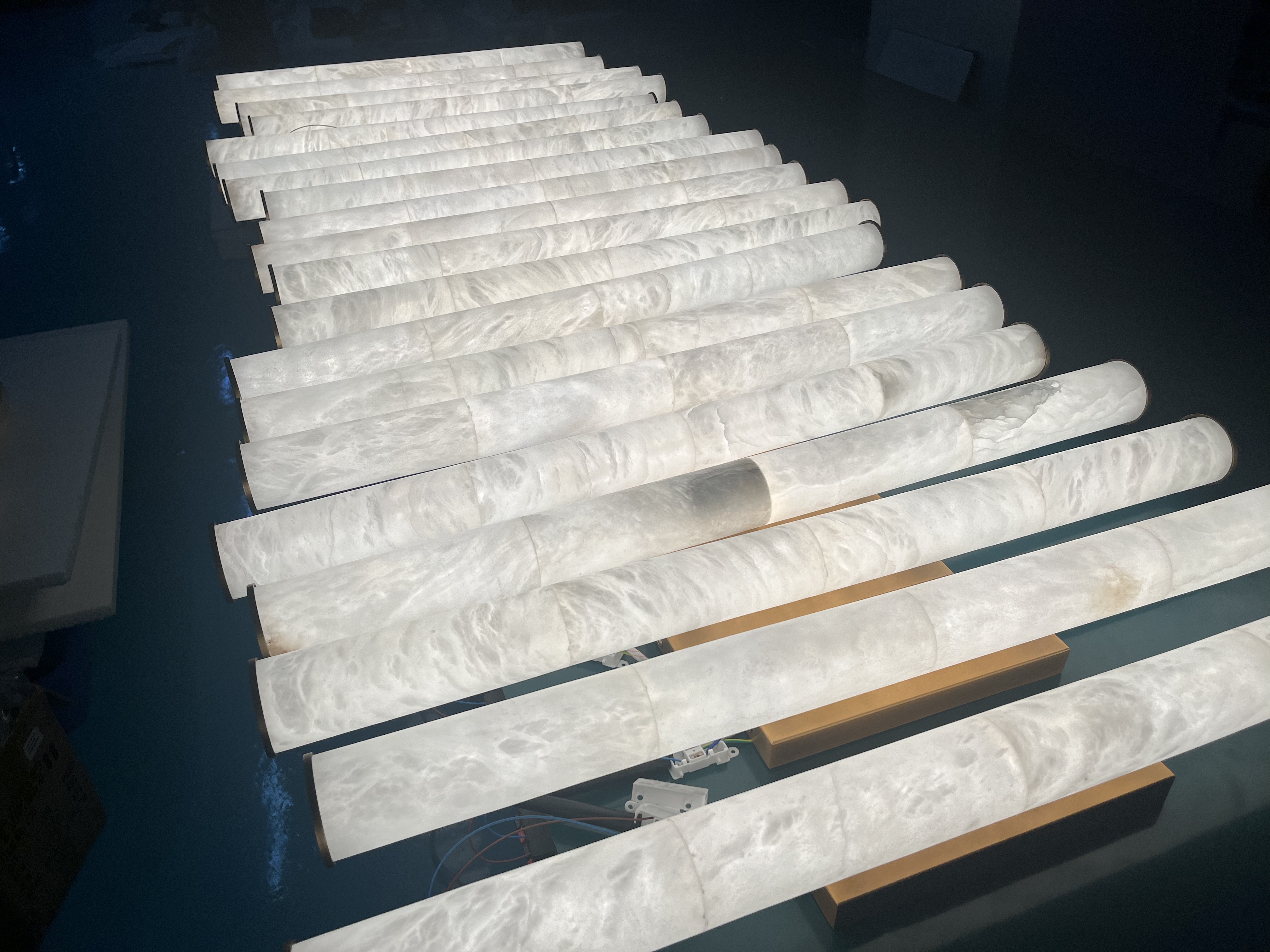 Can Two Alabaster Lamps Have Exactly the Same Pattern (4).jpg