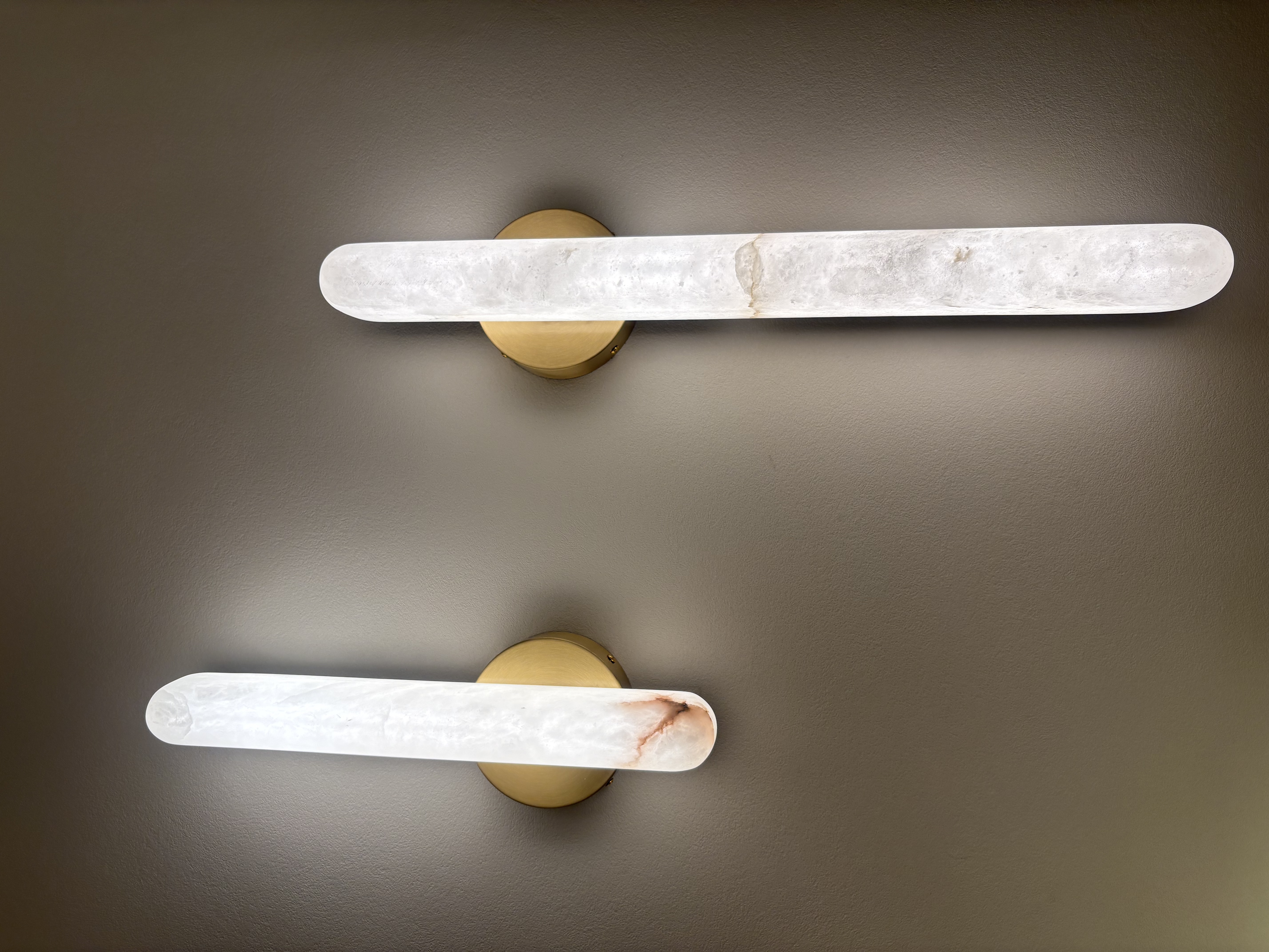 Can Two Alabaster Lamps Have Exactly the Same Pattern (1).jpg