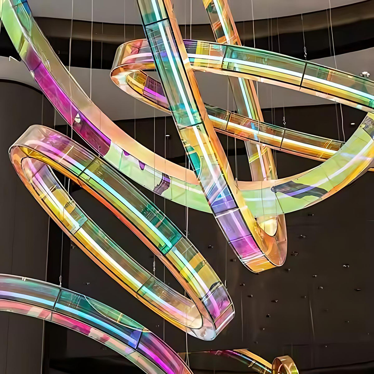 98005 Custom Acrylic Multi-Ring Chandelier – A Perfect Fusion of Modern Art and Elegant Lighting 