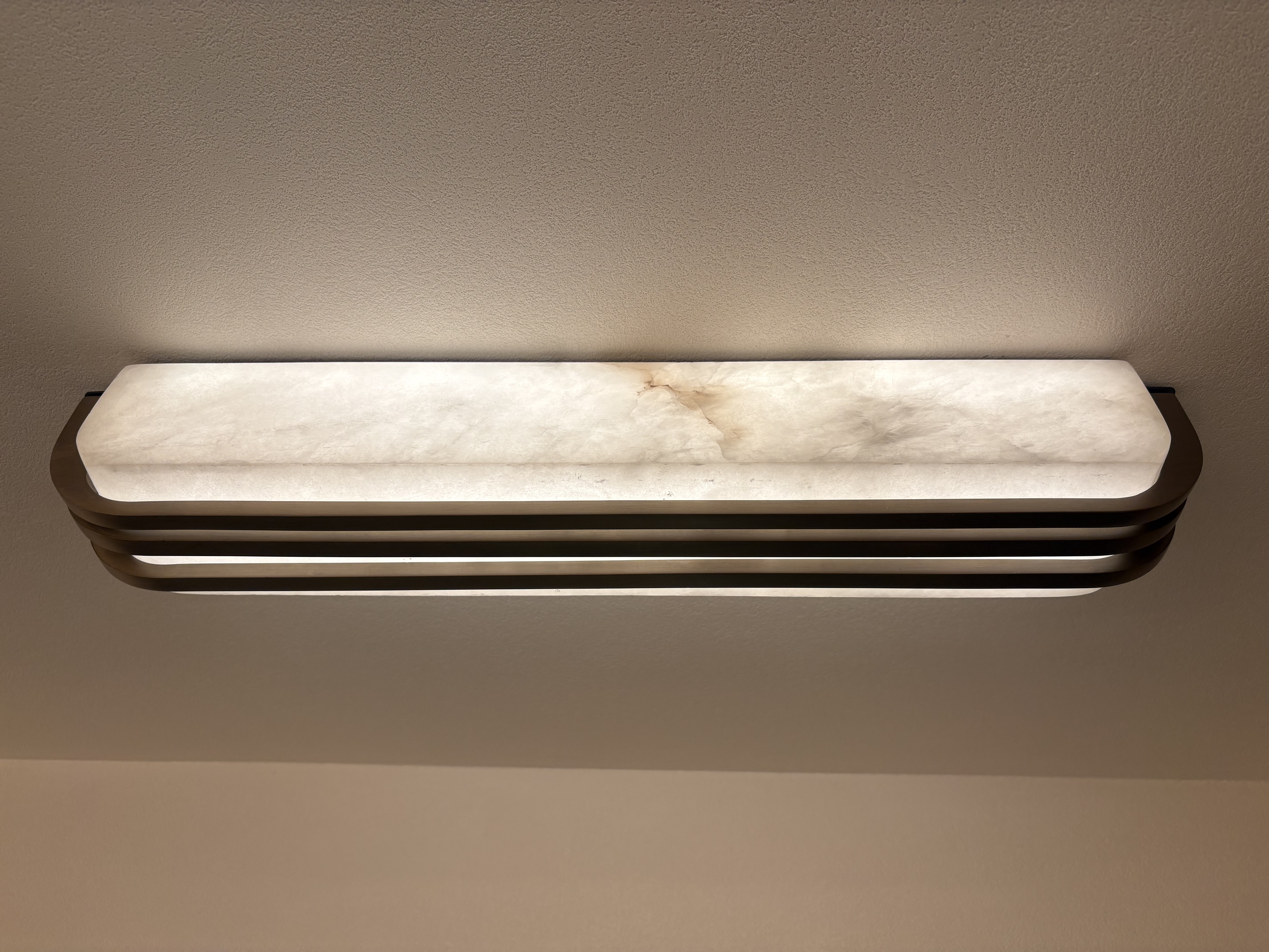 Why Does Every Alabaster Light Look Different (4).jpg