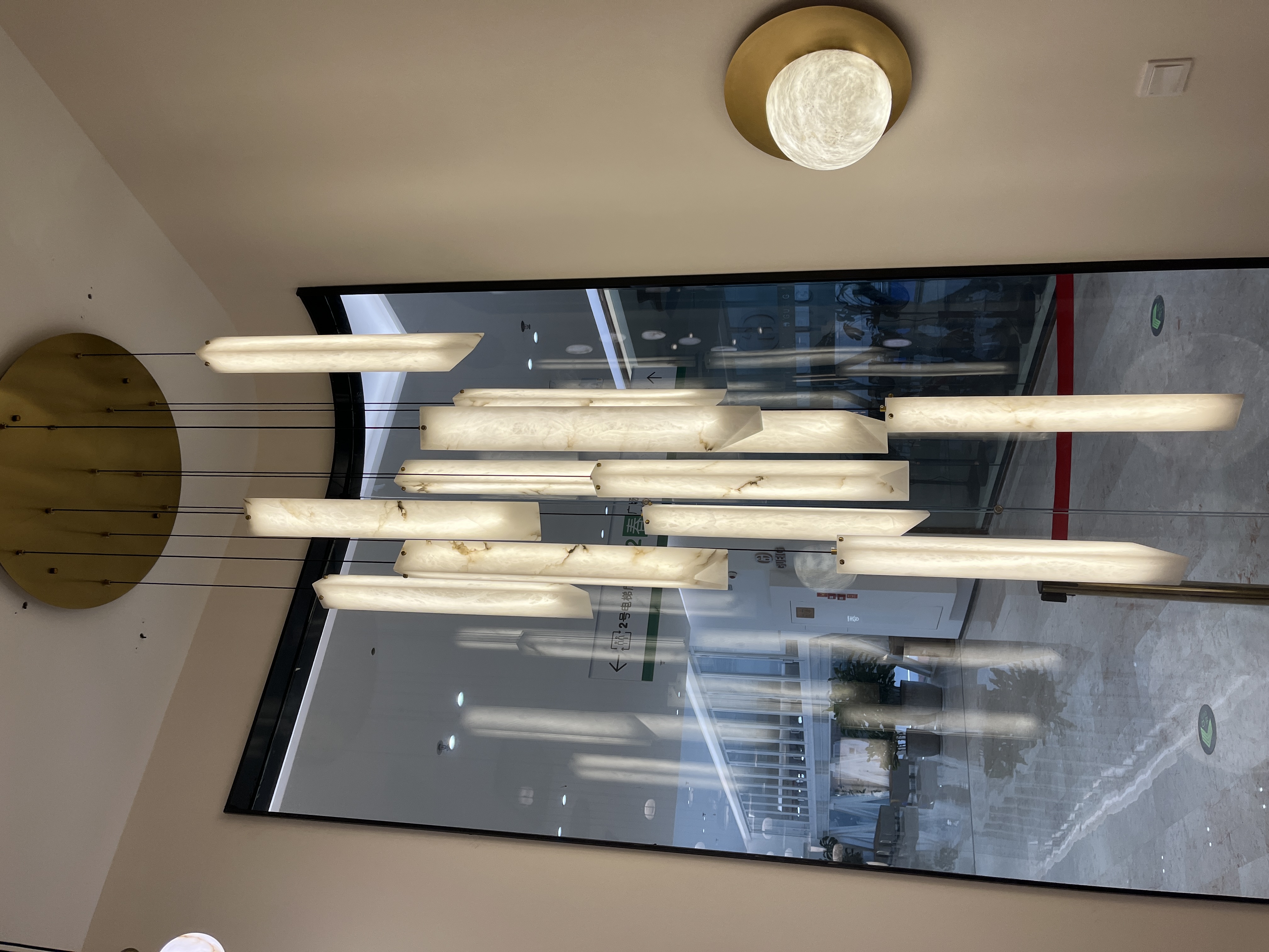 Can Two Alabaster Lamps Have Exactly the Same Pattern?