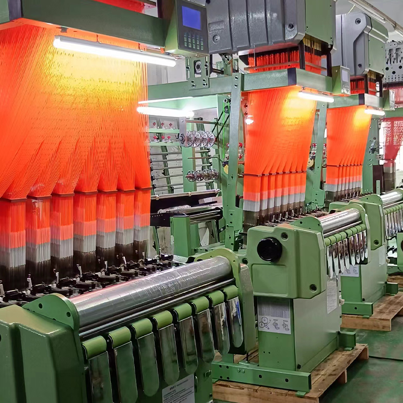 Verstehen der Mechanik hinter einer Jacquard-Maschine.