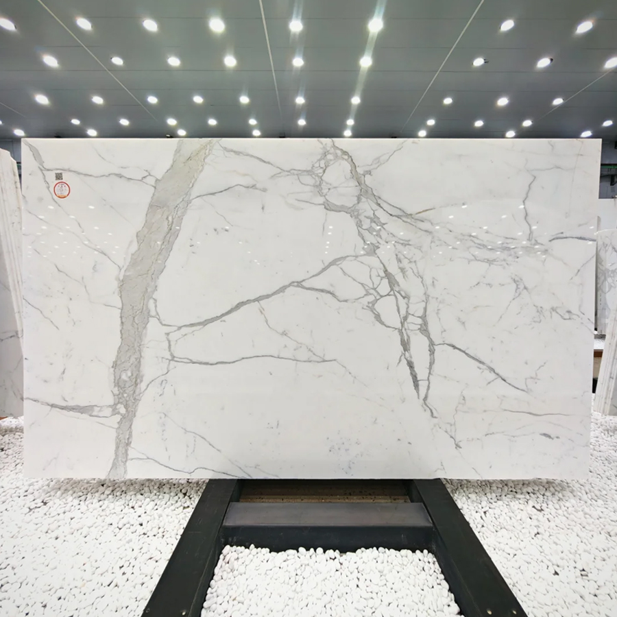Statuario Venato-marmer | Italiaanse Carrara-witmarmerplaten en -tegels voor luxe binnenlandse projecten