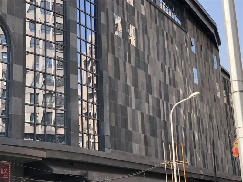 Batu Vulkanik yang Kurang Diapresiasi: 6 Aplikasi Inovatif Basalt dalam Arsitektur Premium