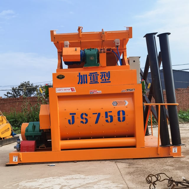 With economic globalization,the construction of road and bridge infrastructure has spurred the development of concrete mixing equipment.