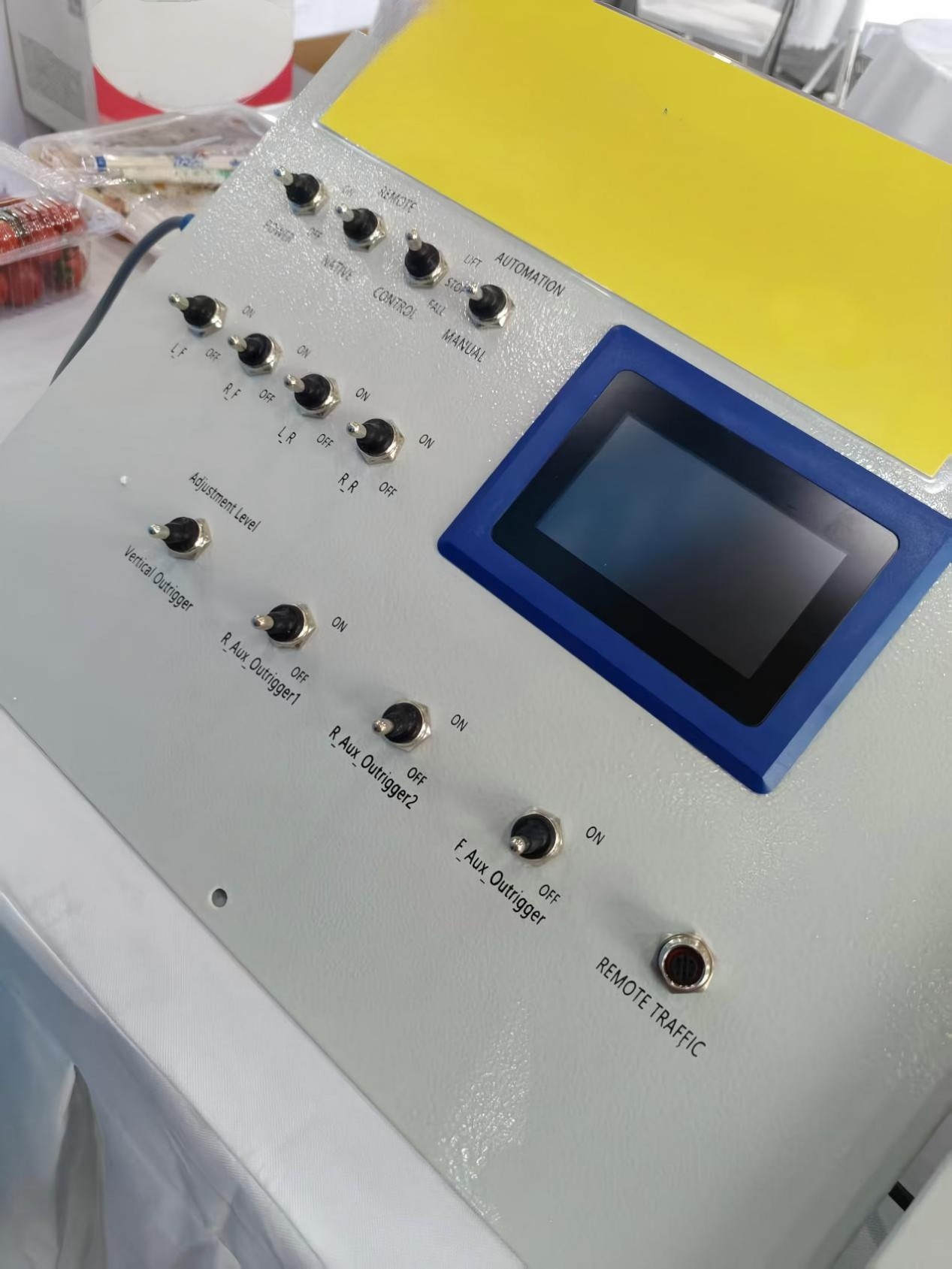 Customized T500 Toggle Switches for Construction Equipment2