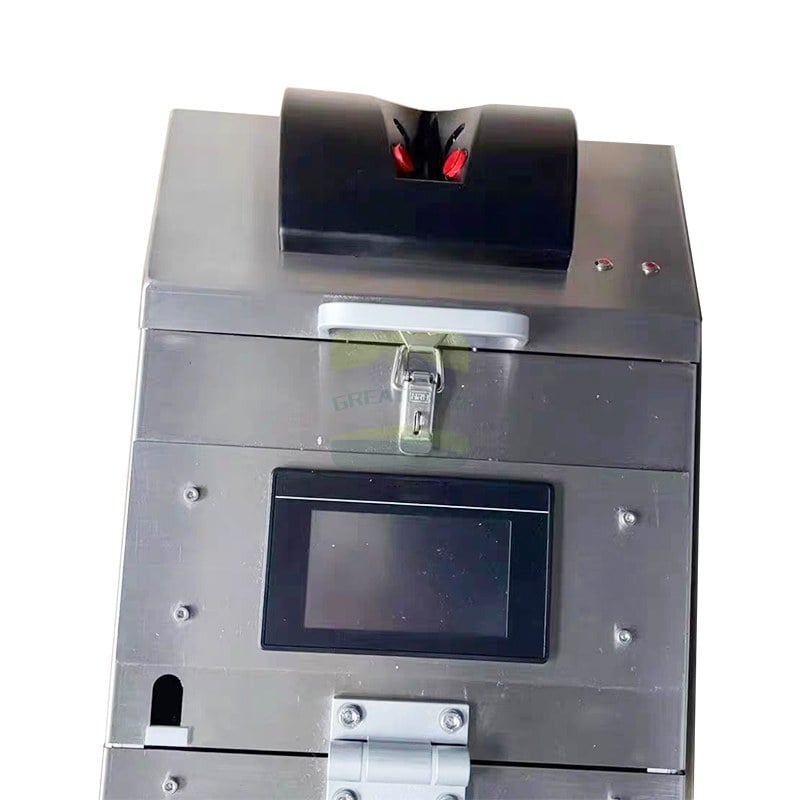 Front trigger area of automatic vaccinator for mature poultry