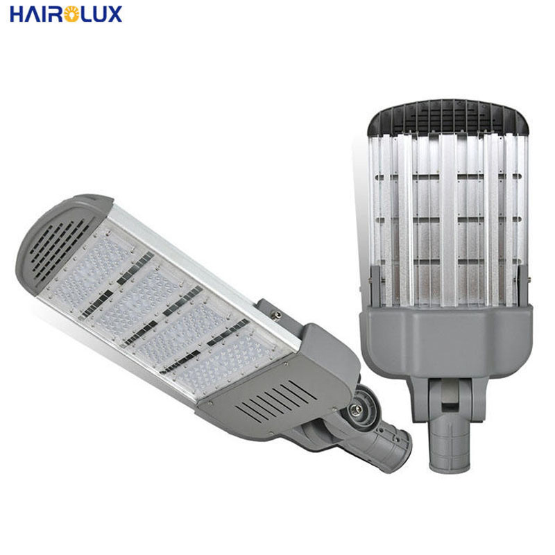 Why Do Municipal Projects Prefer High Lumen Solar Street Lamp?