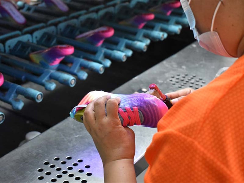 From Sample to Shipment: How Our Company Exports a Pair of Shoes?