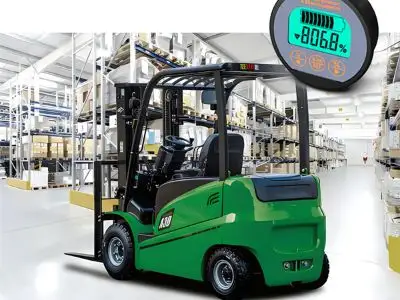 Intelligent Displays for Extending Industrial Forklift Battery Life