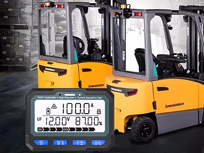 Extending Forklift Battery Life: Choosing the Right Display