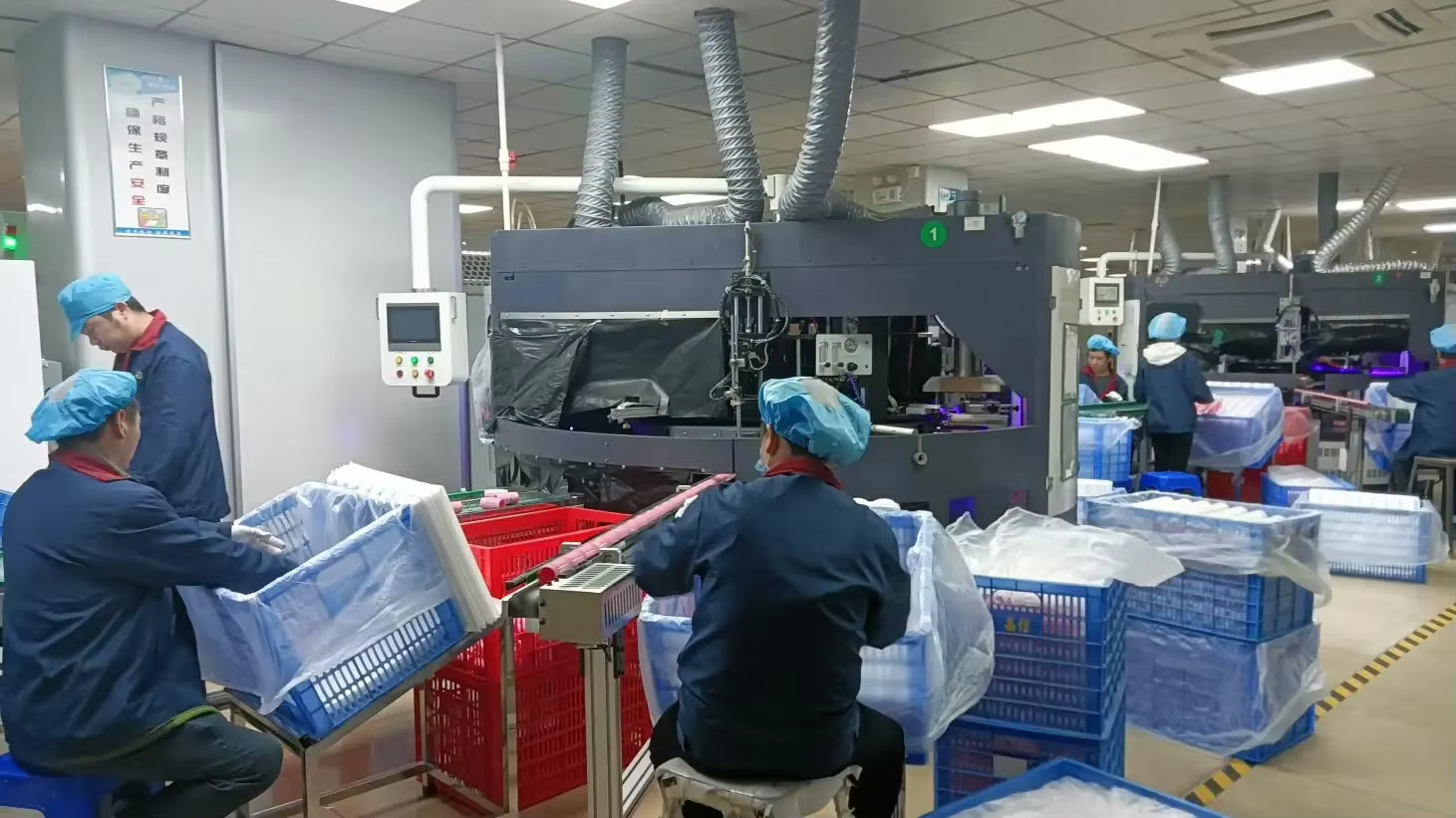 High-Quality Dropper Bottle Factory for Your Cosmetic Needs