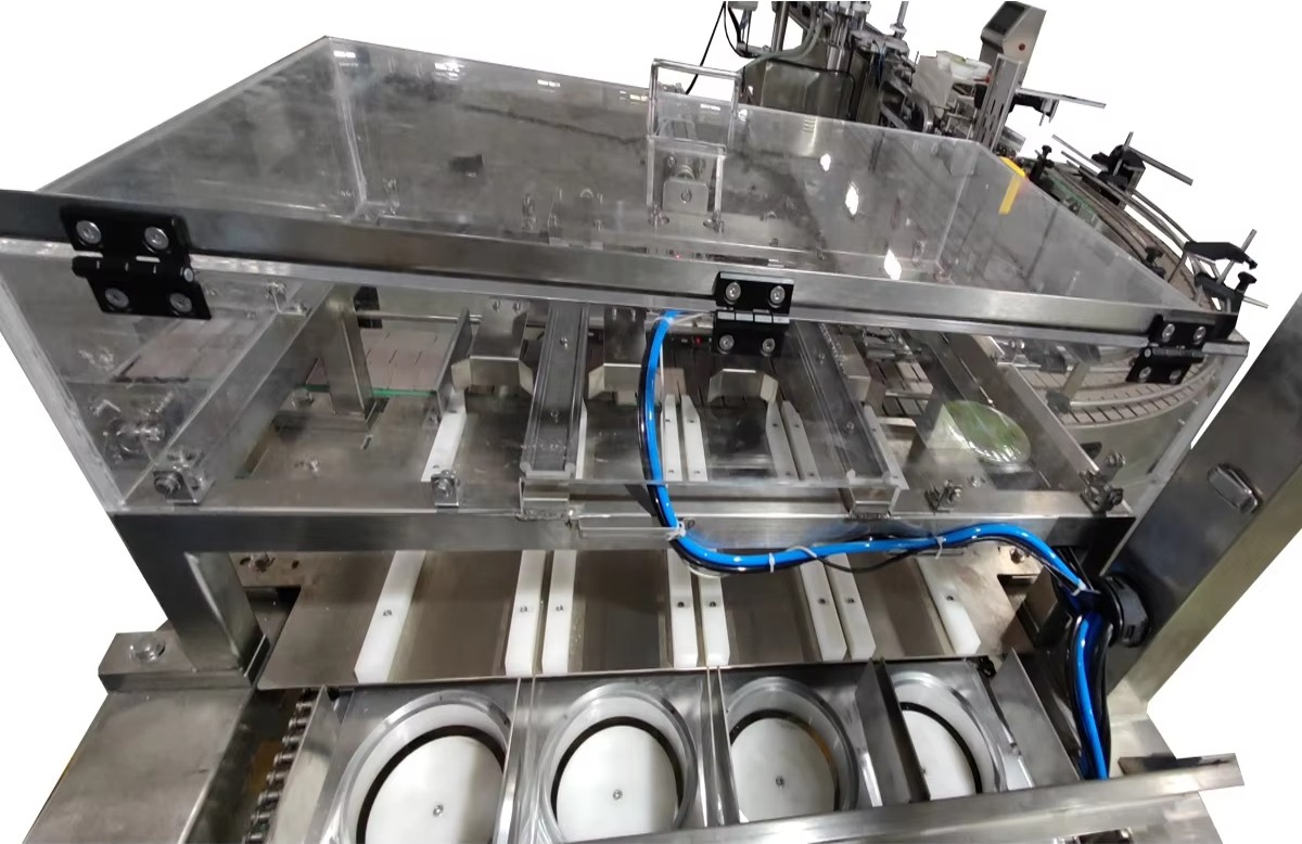 Automatic Ready to Eat Meal Packaging Machine Vacuum Packed Ready Meal Packaging Machine details