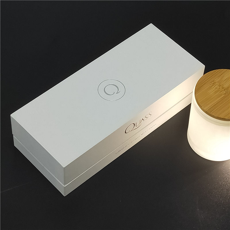 Luxury Candle Packaging: Design Trends for the Modern Consumer