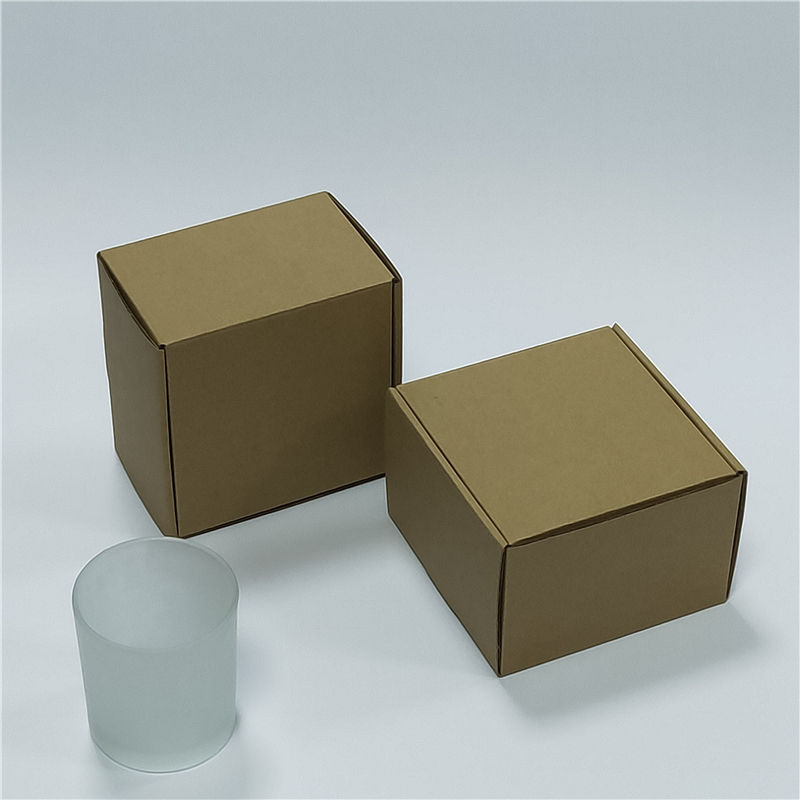 Personalized Candle Packaging: Custom Solutions for a Unique Touch