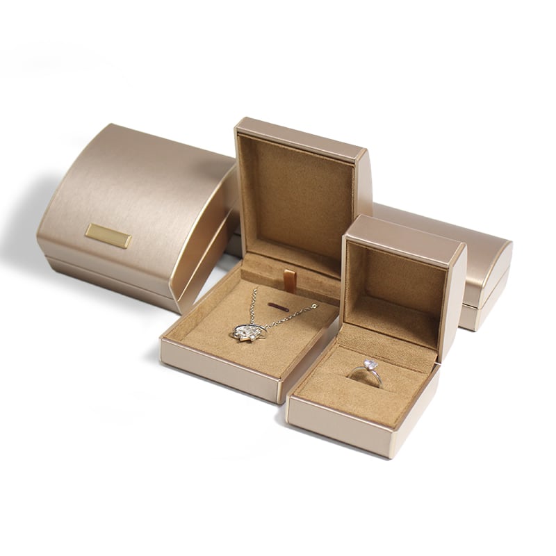 CF Beige Luxury Packaging Box Jewelry Set Leather Made Great For Jewelry Packaging Gift Boxes