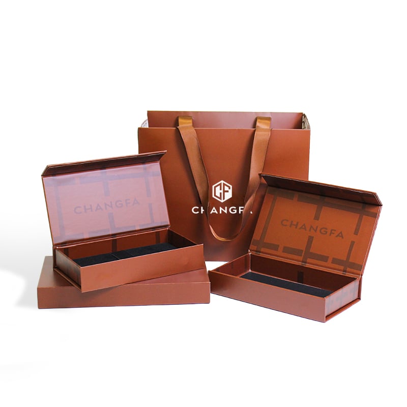 CF Luxury Lid And Base Box Custom Embossed Logo With Texture Gift Cardboard Packaging Clamshell Gift Box