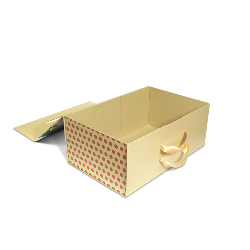 Gift Box Foldable Magnetic Rigid Paper Packaging With Ribbon