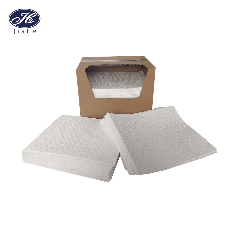 How to Maximize the Efficiency of Absorbent Oil Pads in Your Operations