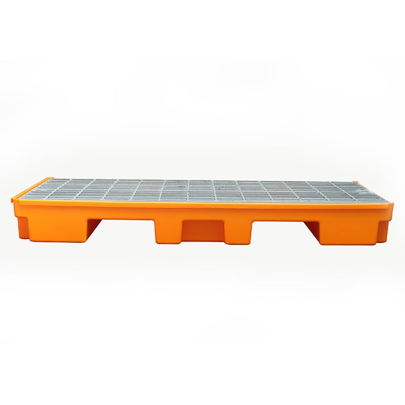What Are the Top Features to Look for in IBC Spill Containment Pallets?