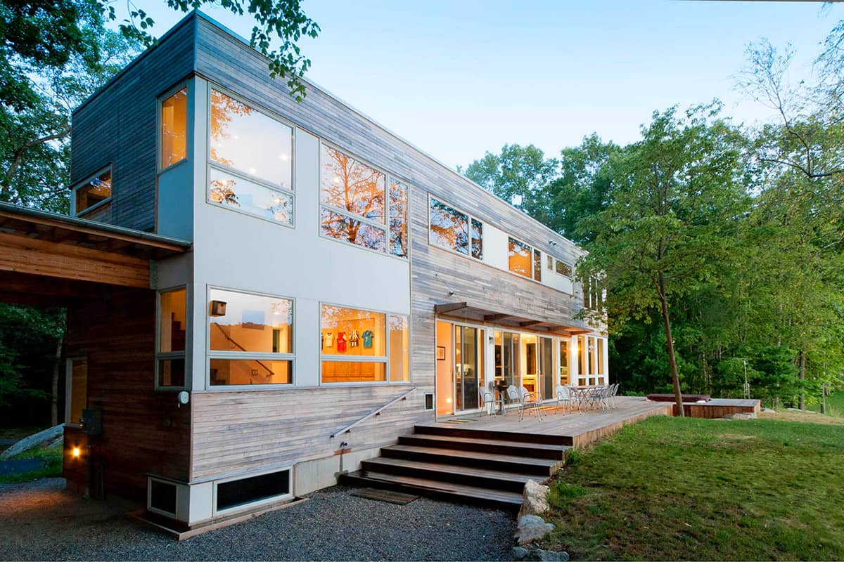Exploring the Possibilities of Container Homes