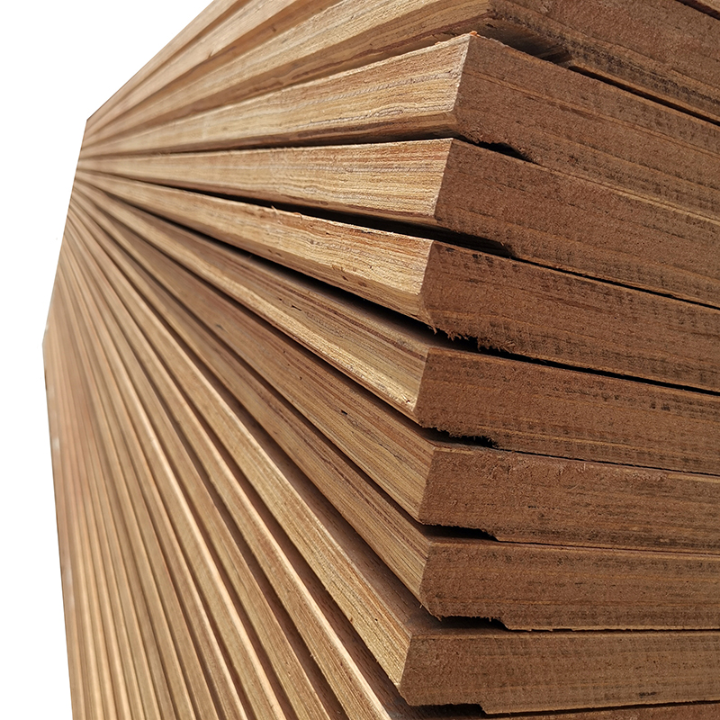 The Advantages of Plywood for Container Floors