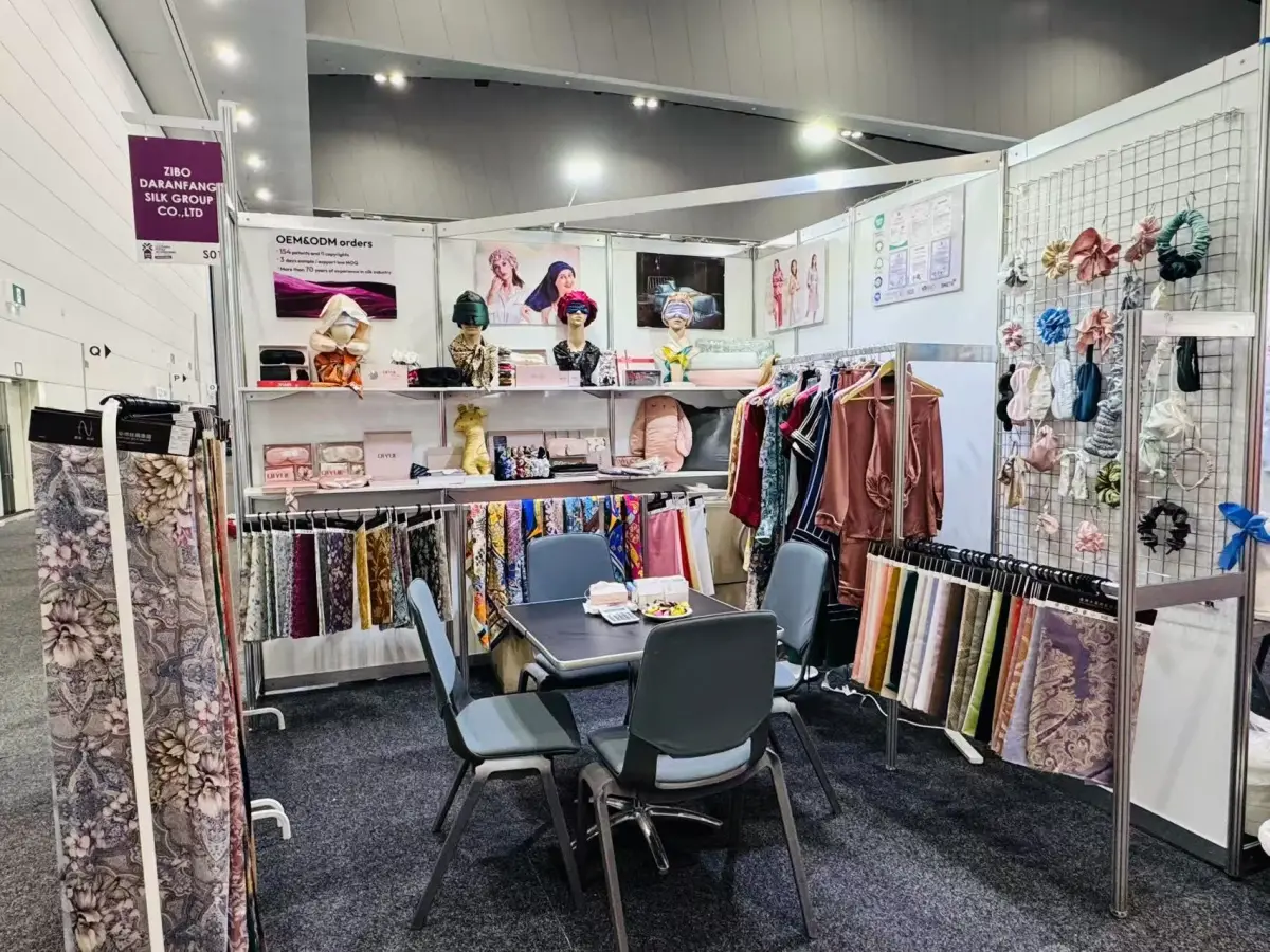 Century-Old Silk Enterprise Sets Sail with Elegance, Debuts at the Textile Expo in Oceania