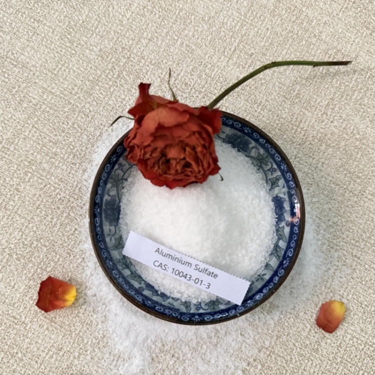 Industrial Grade 25kg PE Bag Low-Iron Aluminium Sulphate Flakes 16% Al₂O₃  Water Treatment