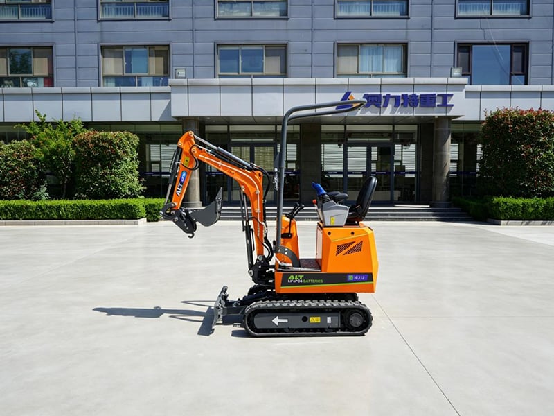 Five Critical Factors First-Time Buyers Often Overlook When Purchasing a Mini Excavator