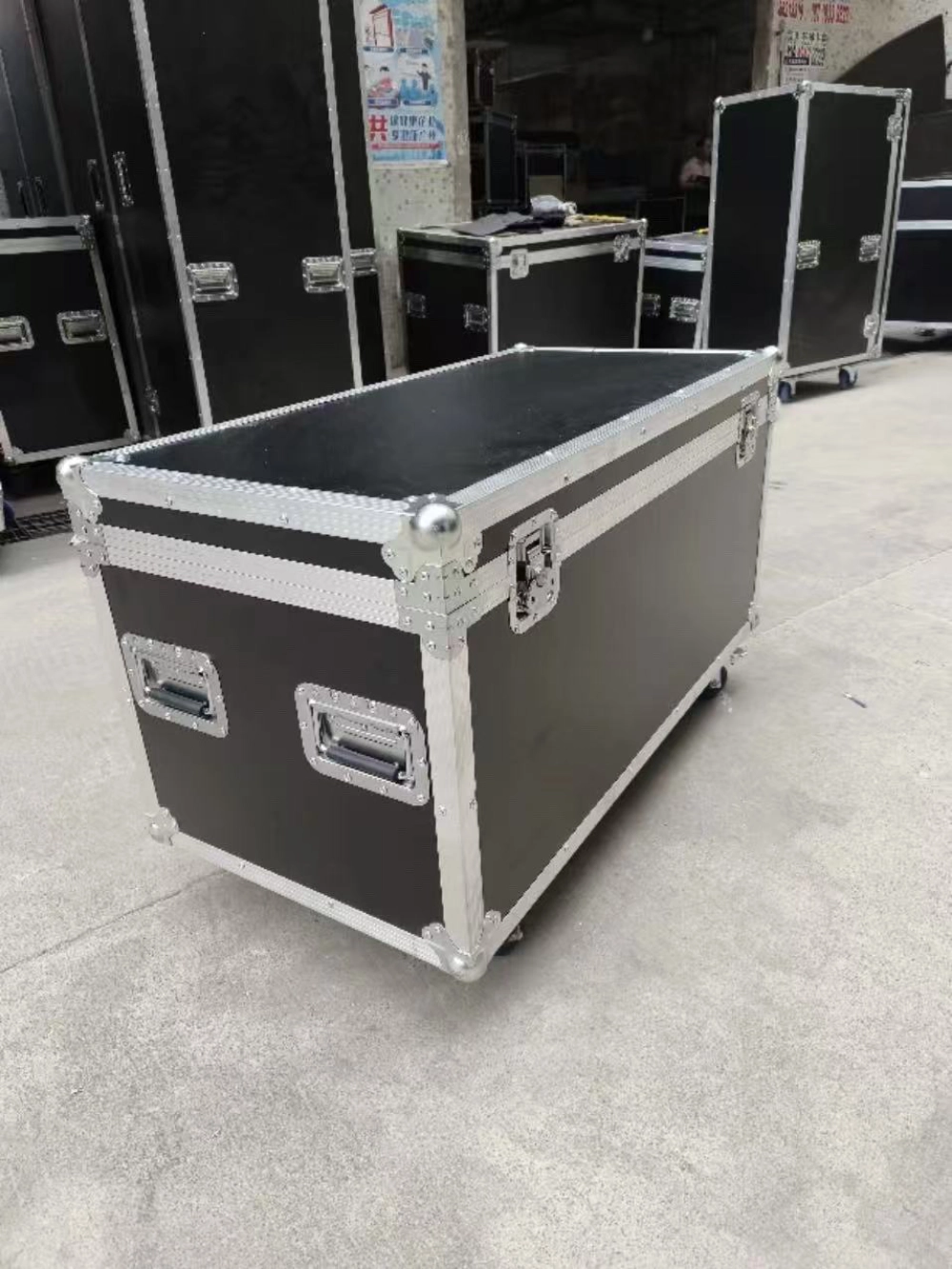 TIANLANG Flight Case: Heavy Duty for Light Box Transport