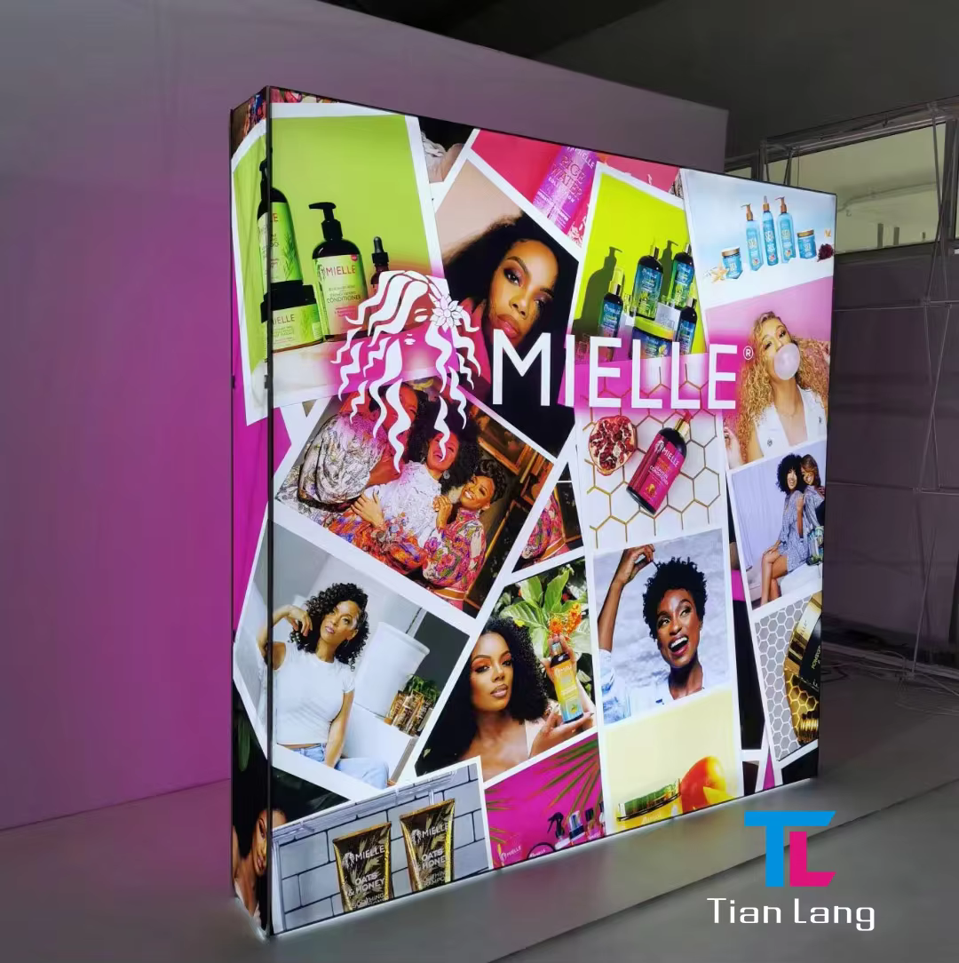 pop up exhibition setup