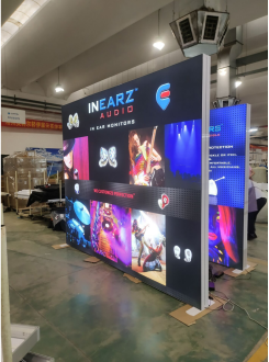 what is a trade show light box ?