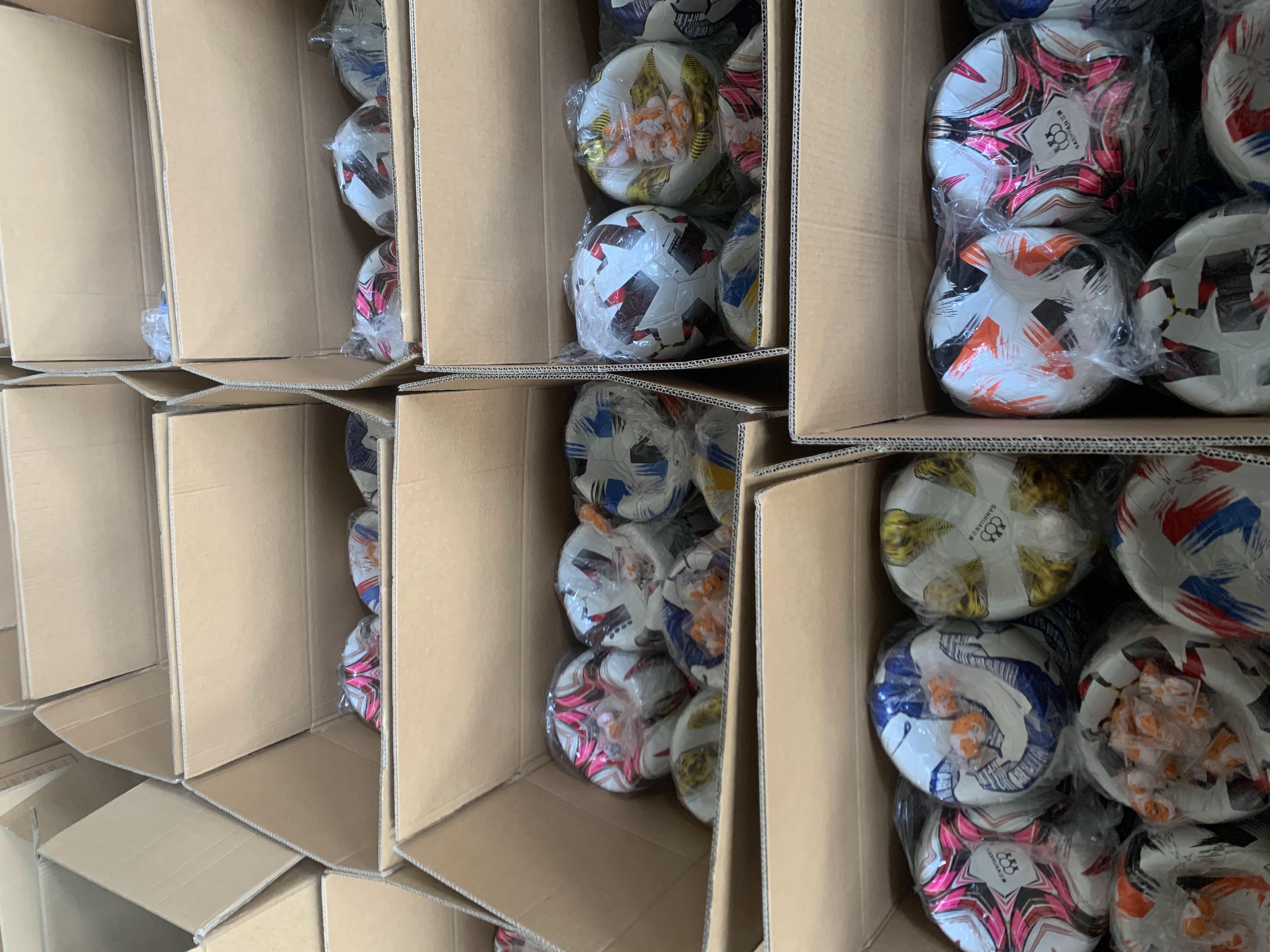 Size 4 Footballs Bulk for Clubs, Schools and Retail