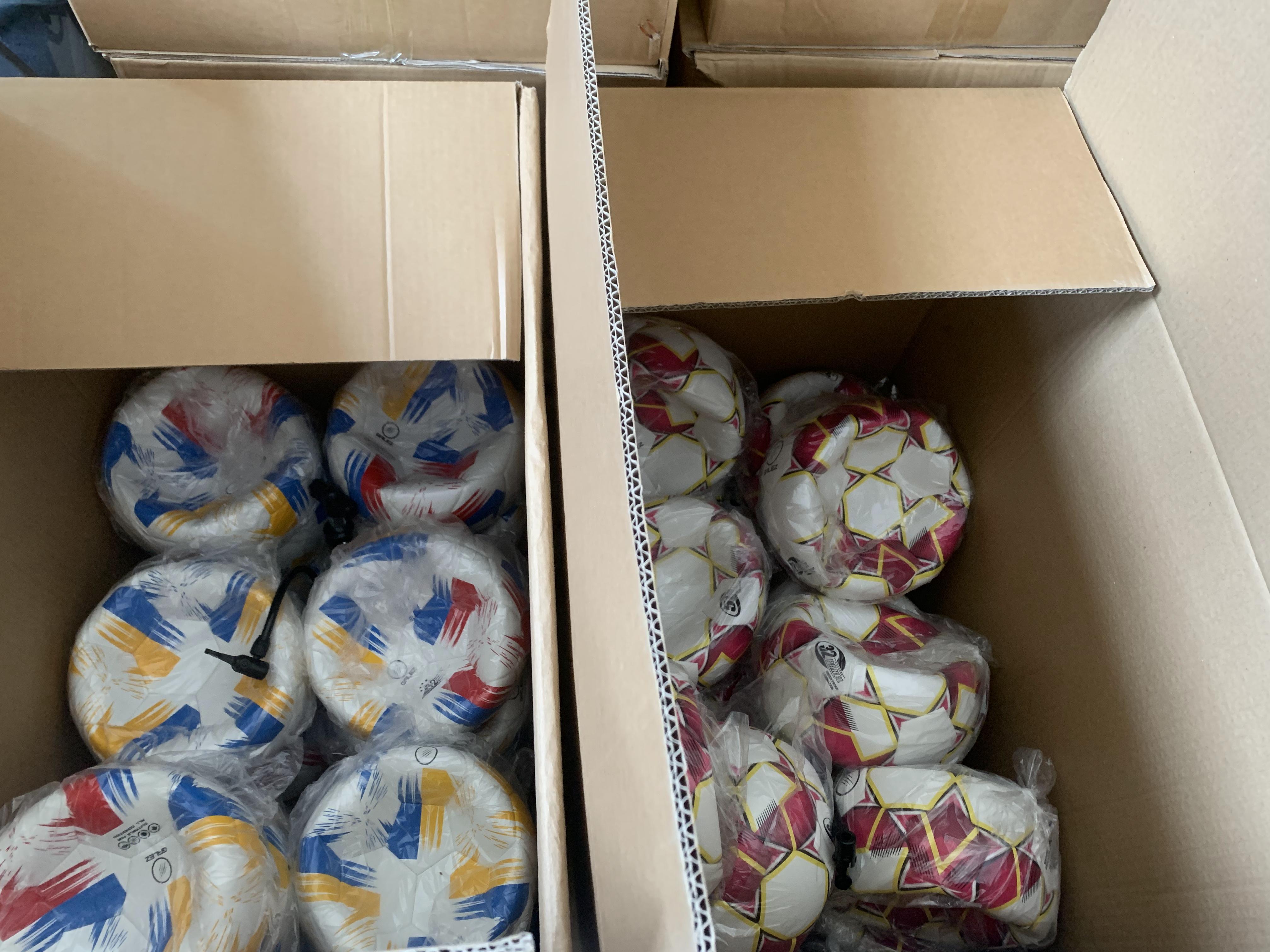 Bulk Soccer Balls Size 4: Pricing by Volume