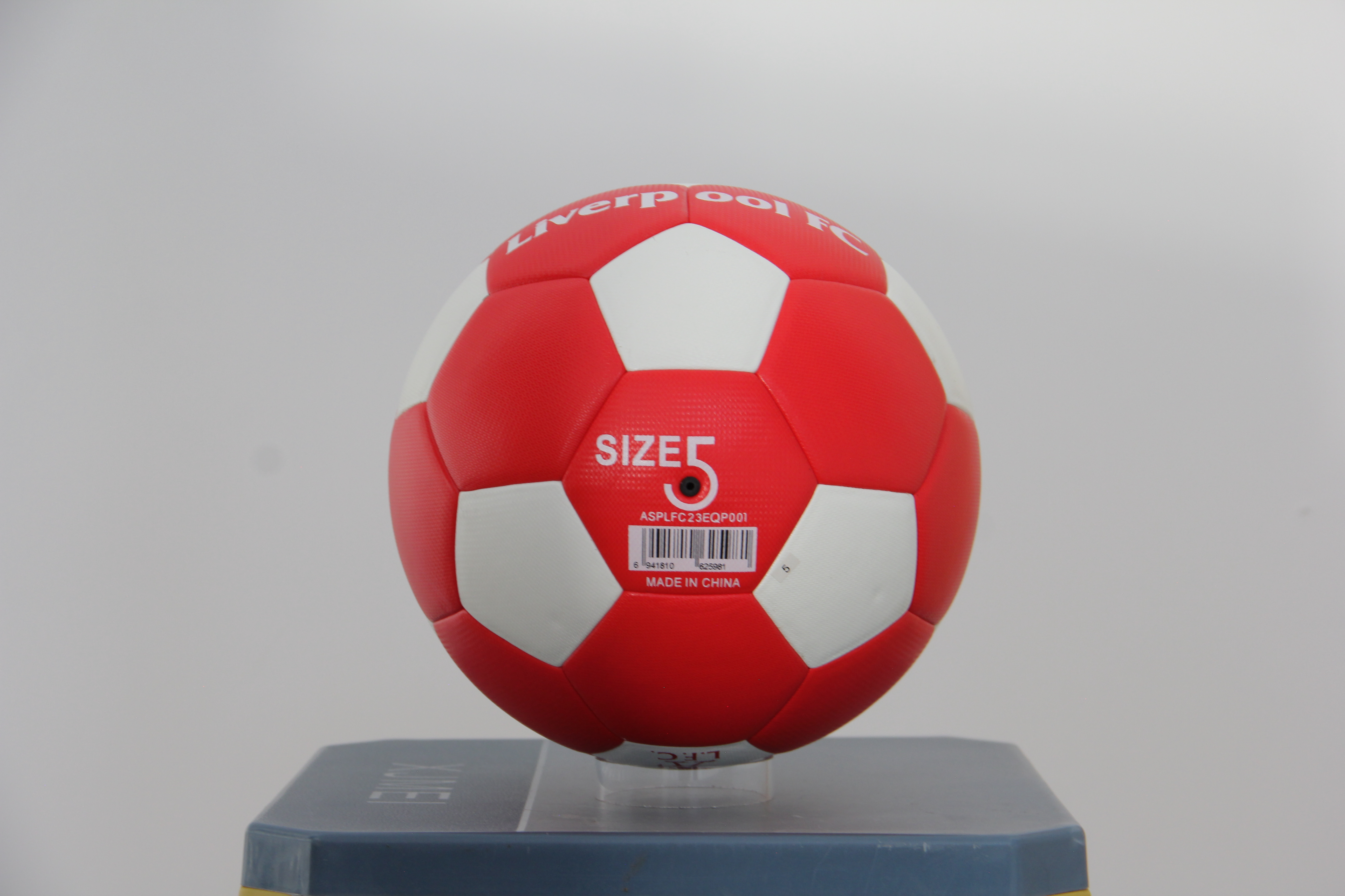 Indoor Training Soccer Ball: Specs for Indoor Drills