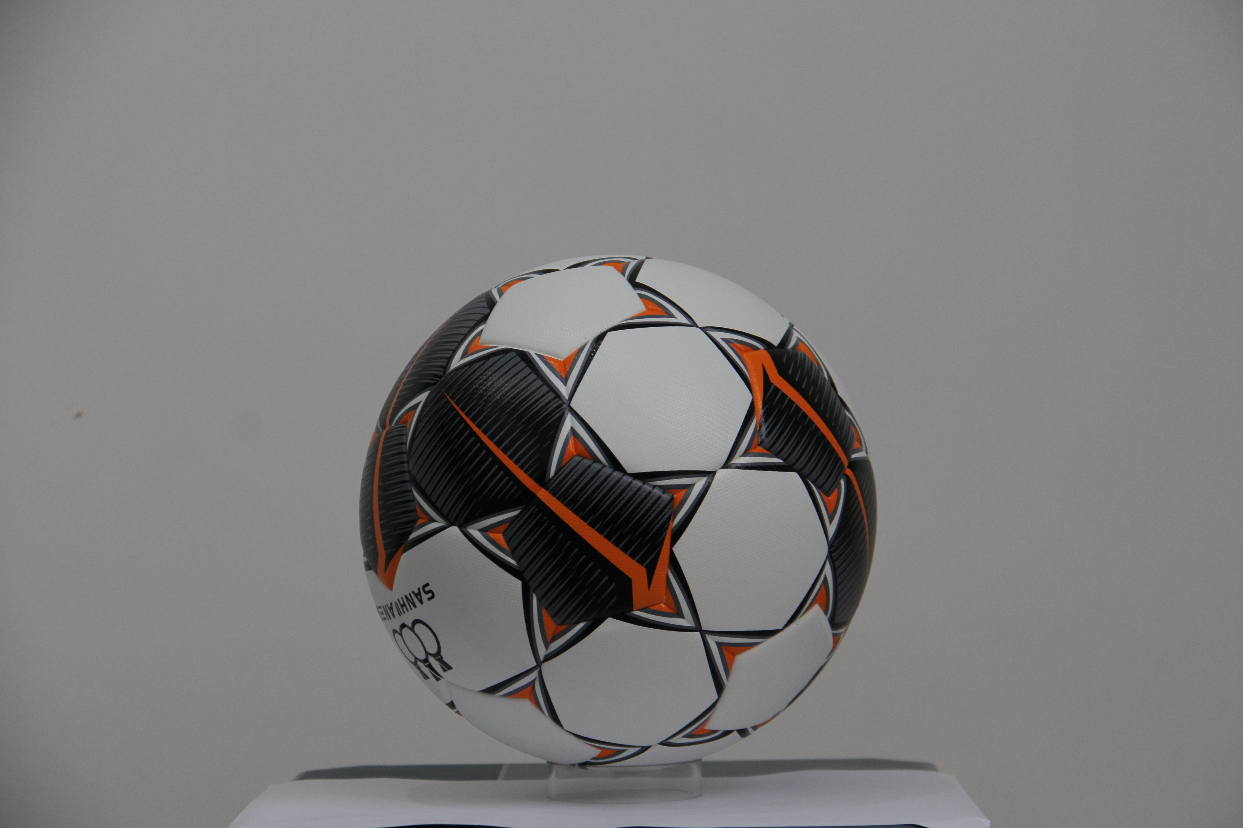 Official Match Soccer Balls for Leagues and Clubs