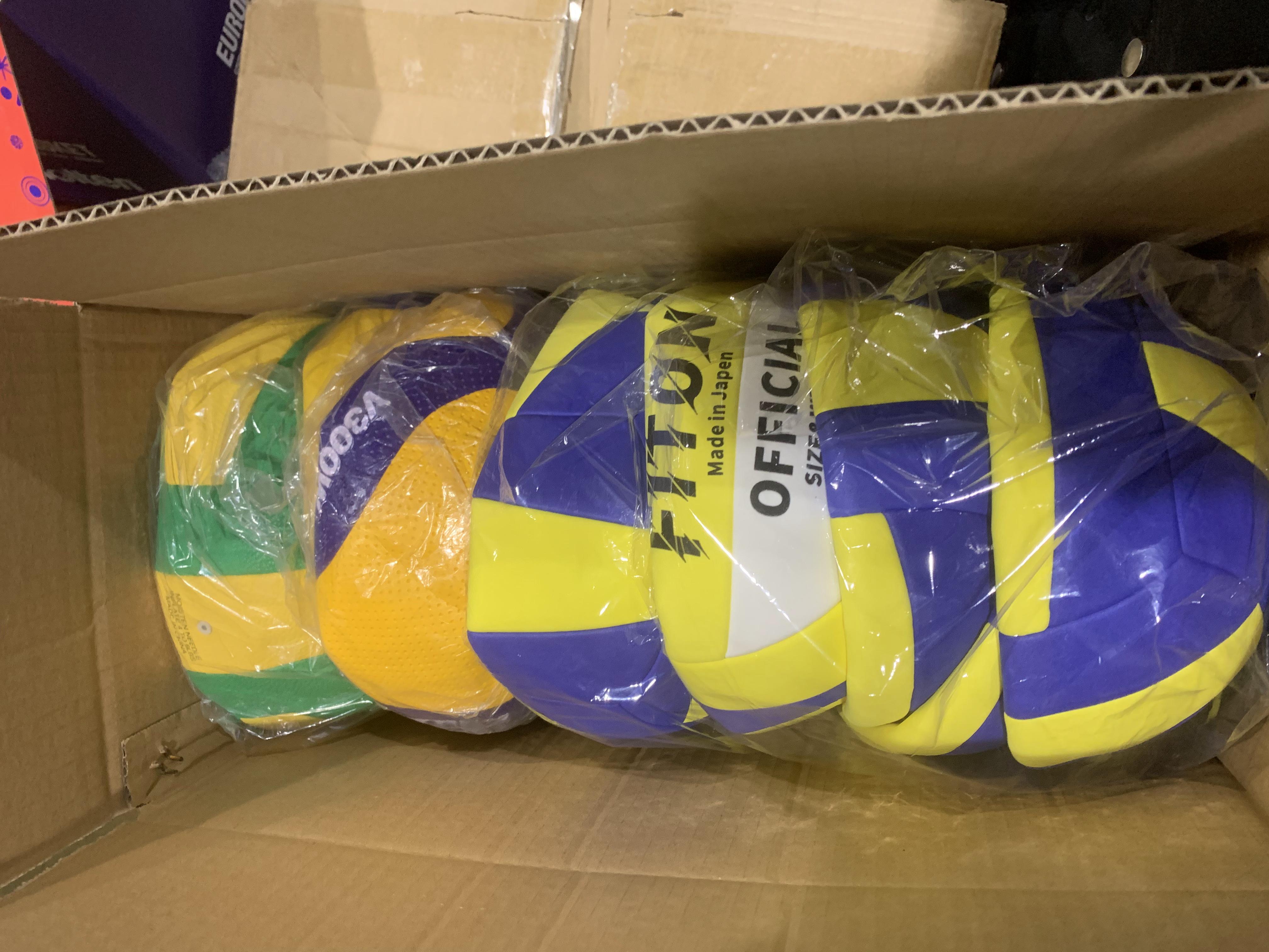 Volleyballs in Bulk for Retailers, Schools and Clubs