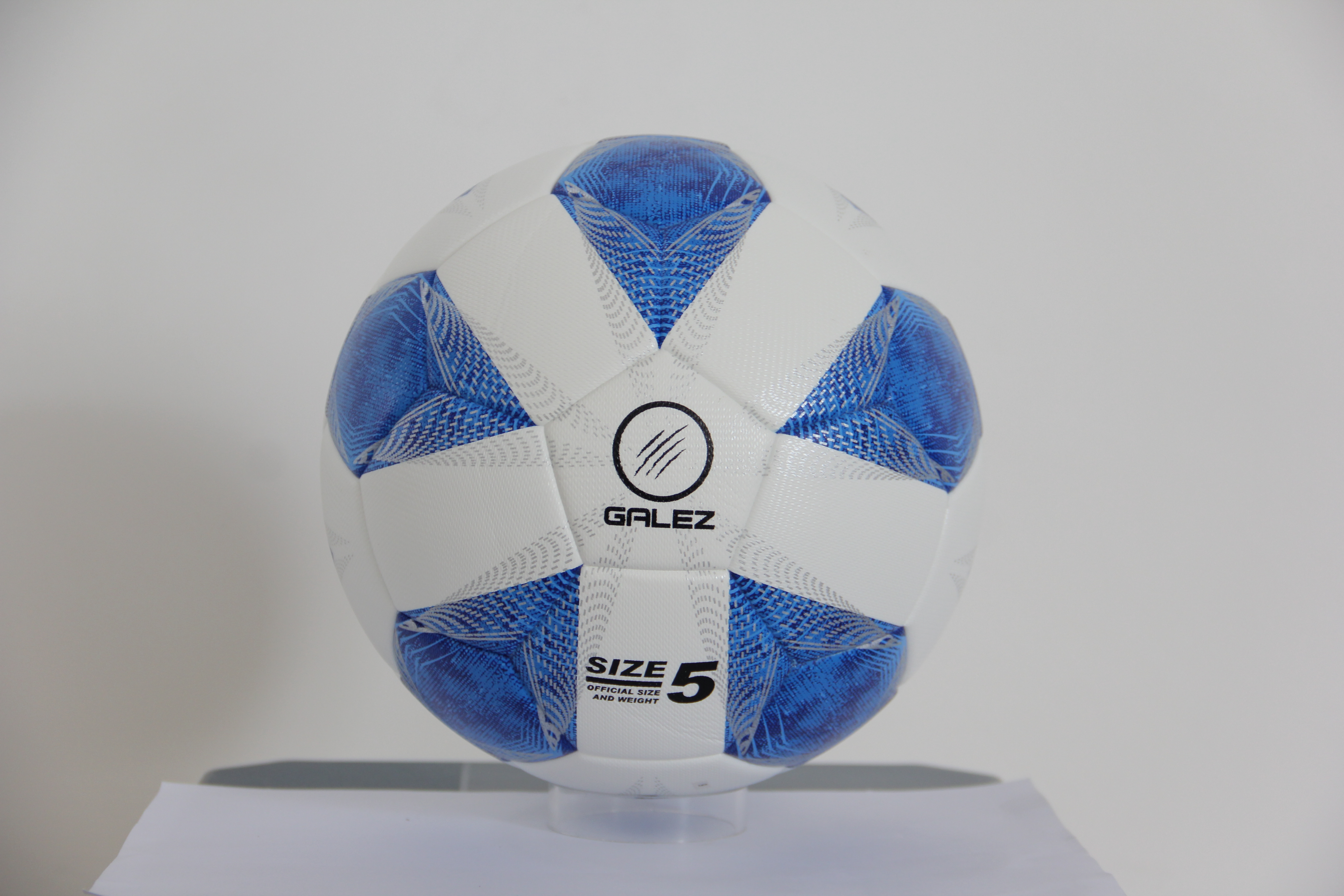 How Indoor Ball Size 4 Controls Bounce