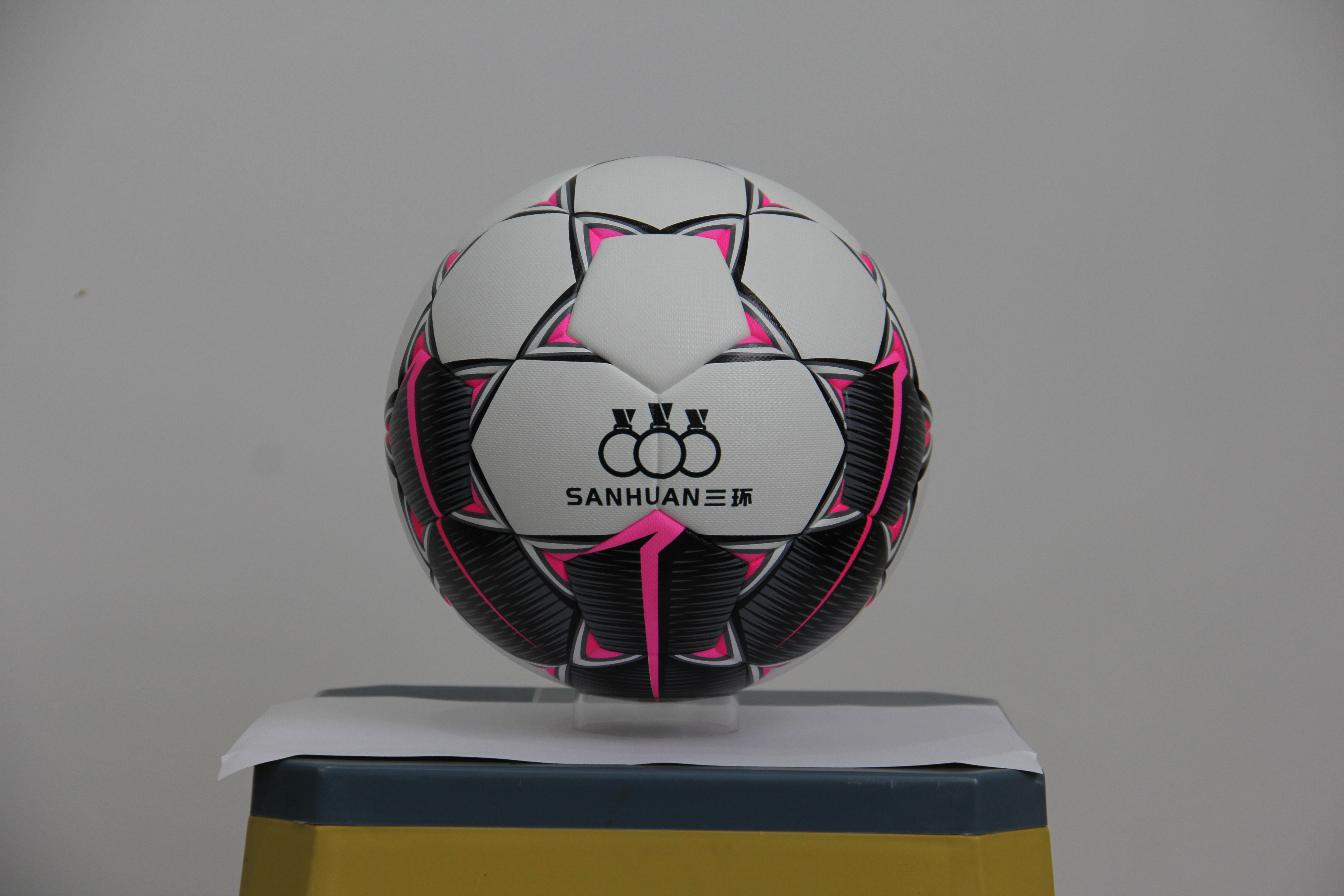 Official Match Soccer Ball: Regulation Requirements