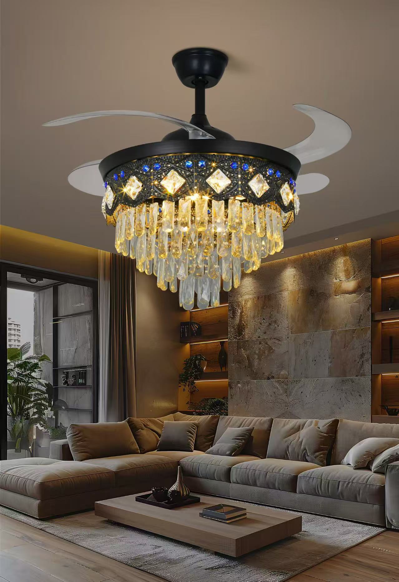 Nouveau ventilateur de plafond en cristal avec éclairage : luxe moderne pour la rénovation de votre domicile. Améliorez votre espace avec un éclairage intelligent et un confort rafraîchissant, le tout dans un luminaire élégant.