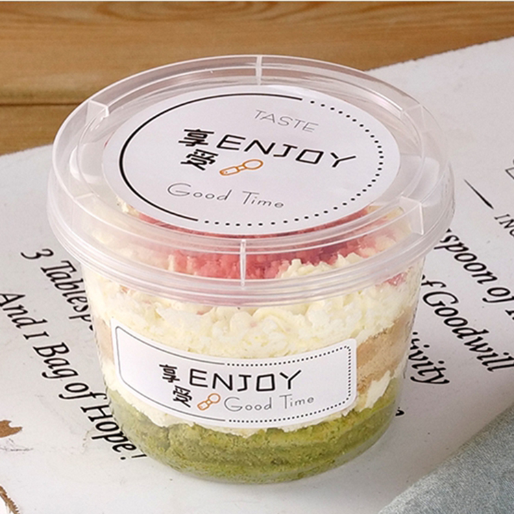 Using Plastic Cups for Desserts