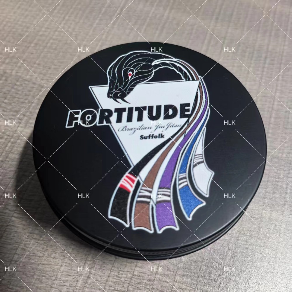HLK Custom Metal Case Athletic Tape Packaging — Wholesale OEM Cotton Sports Tape Solution (1).jpg