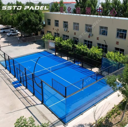 Sumptus Curti Padel Luxuriosi: Dignus Investitionis?