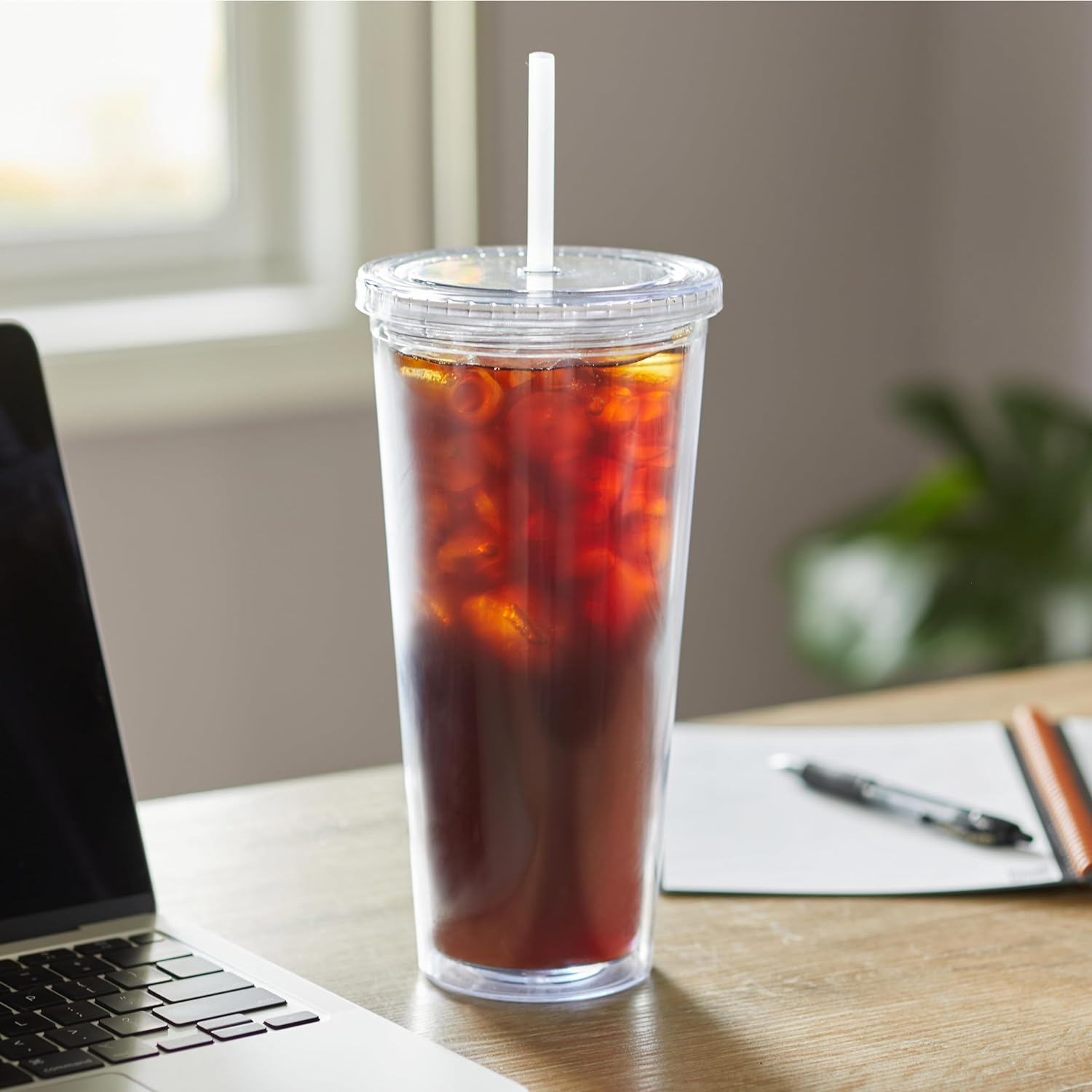 Large Plastic Cup for Drinks – Spacious, Food-Grade for Generous Servings