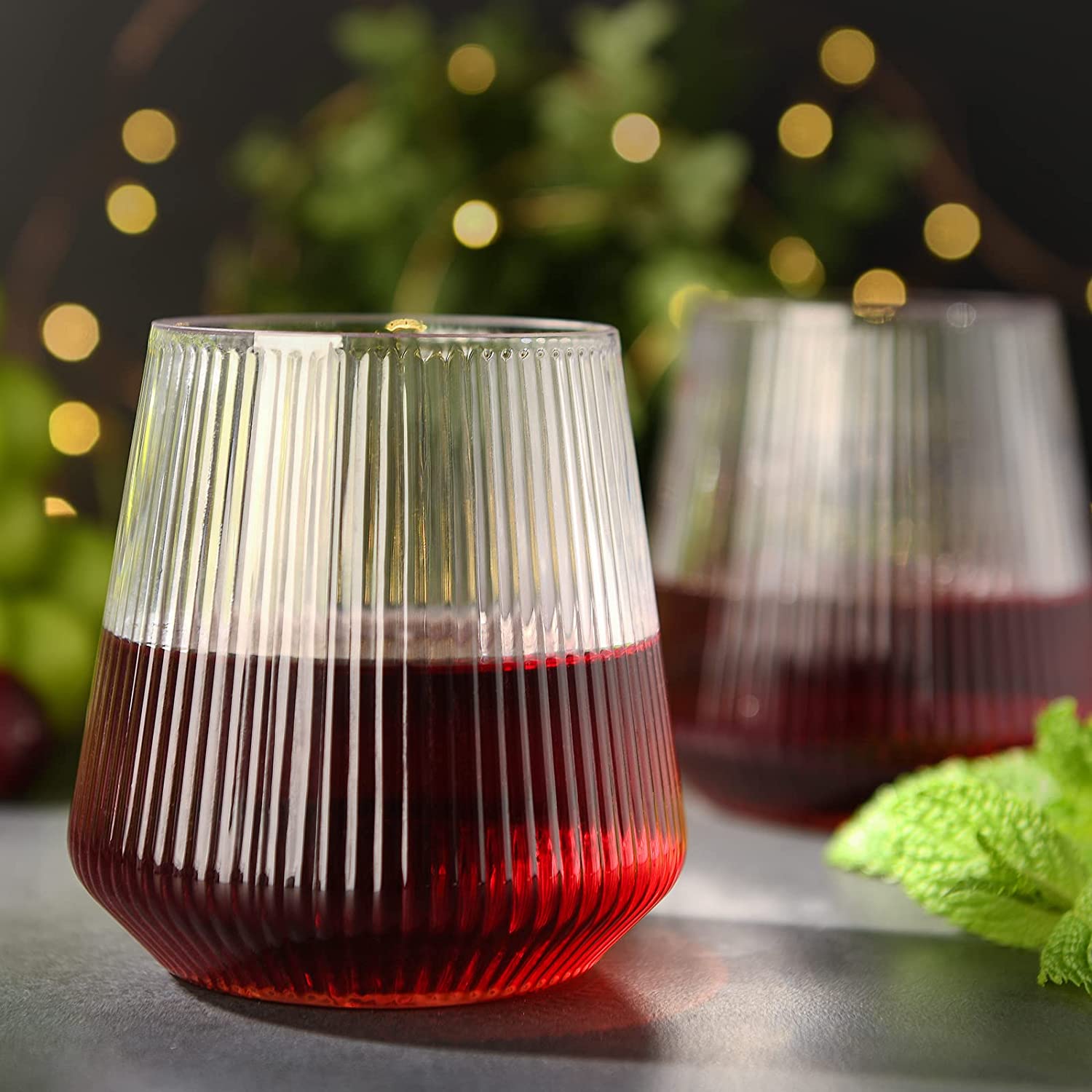 Durable PET Wine Glasses: Ideal for Restaurants and Wine Tastings
