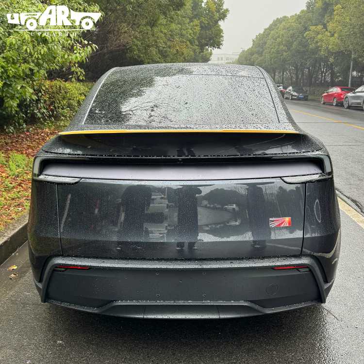 tesla y model trunk spoiler.jpg