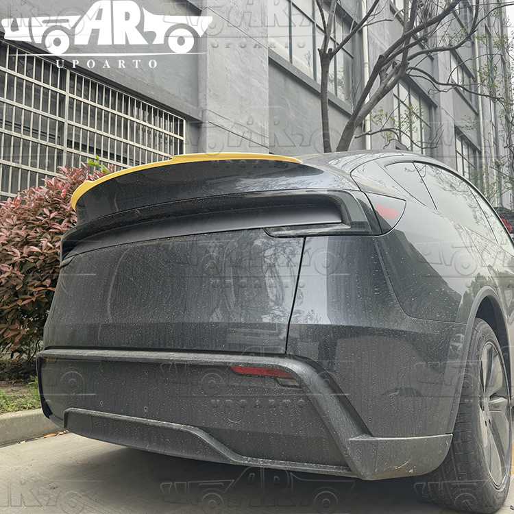 tesla model y 2024 back spoiler.jpg