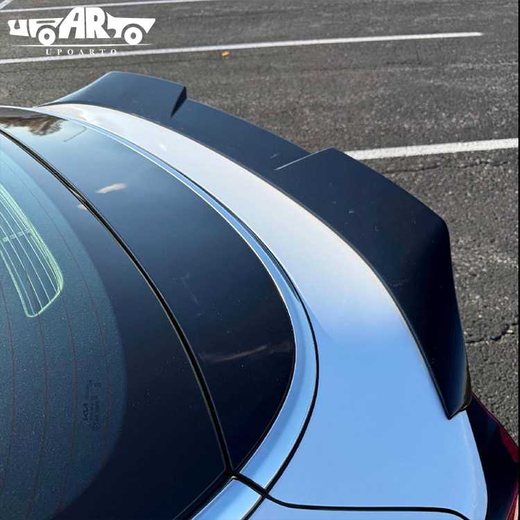 rear spoiler kia k5.jpg